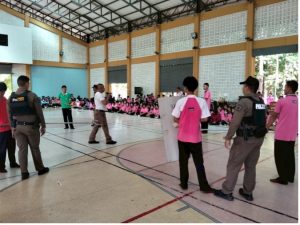 กิจกรรมให้ความรู้และฝึกอบรมการเอาตัวรอดจากเหตุกราดยิงภายในสถานศึกษา